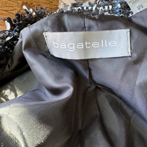 Trendy open front metallic tweed jacket by Bagatelle - Picture 8 of 9